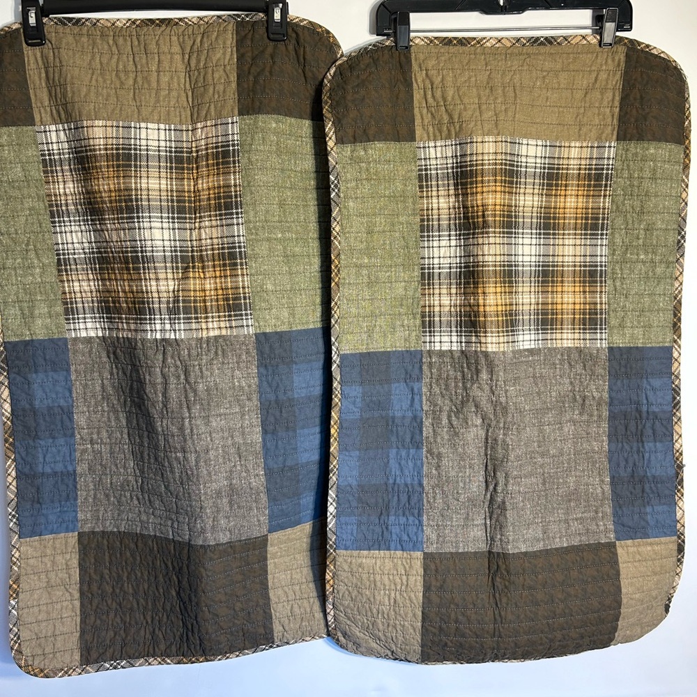 EDDIE BAUER HOME CLASSIC PATCHWORK GREEN/TAN MULTI COLORED PLAID QUILTED SHAMS